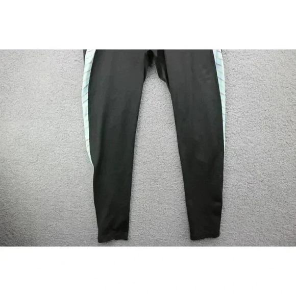 Women's Tek Gear-Dry Tek-Size Medium-Light Blue and Gray - Picture 2 of 6